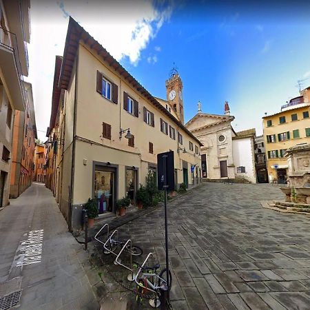 Casa Via Della Rocca Luna Poggibonsi Zewnętrze zdjęcie
