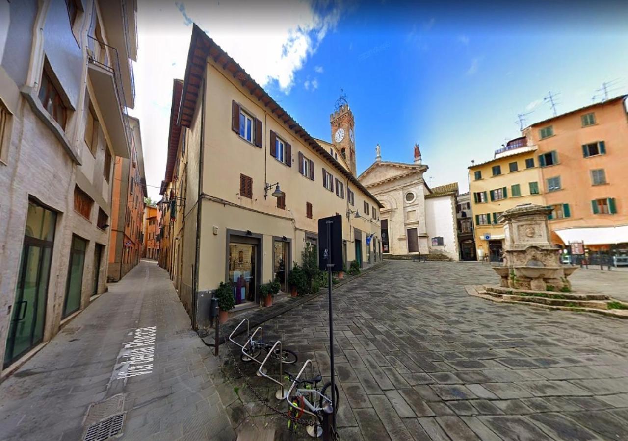 Casa Via Della Rocca Luna Poggibonsi Zewnętrze zdjęcie
